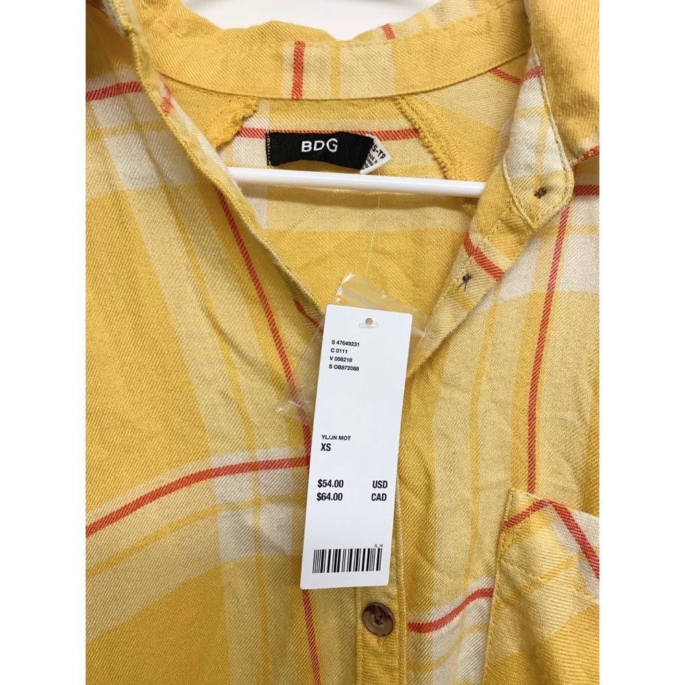 Urban Outfitters BDG plaid shirt - Picture 2 of 2